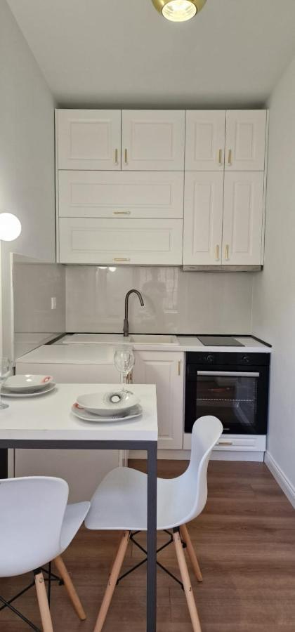 Heart Of Tirana Apartment Ngoại thất bức ảnh